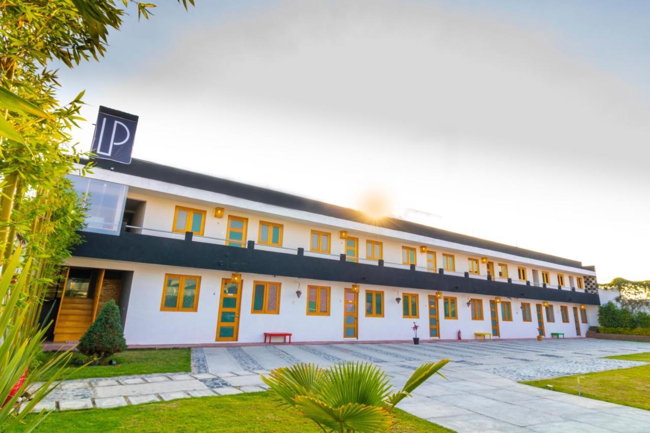 Pascual Inn Suites 촐룰라 외부 사진