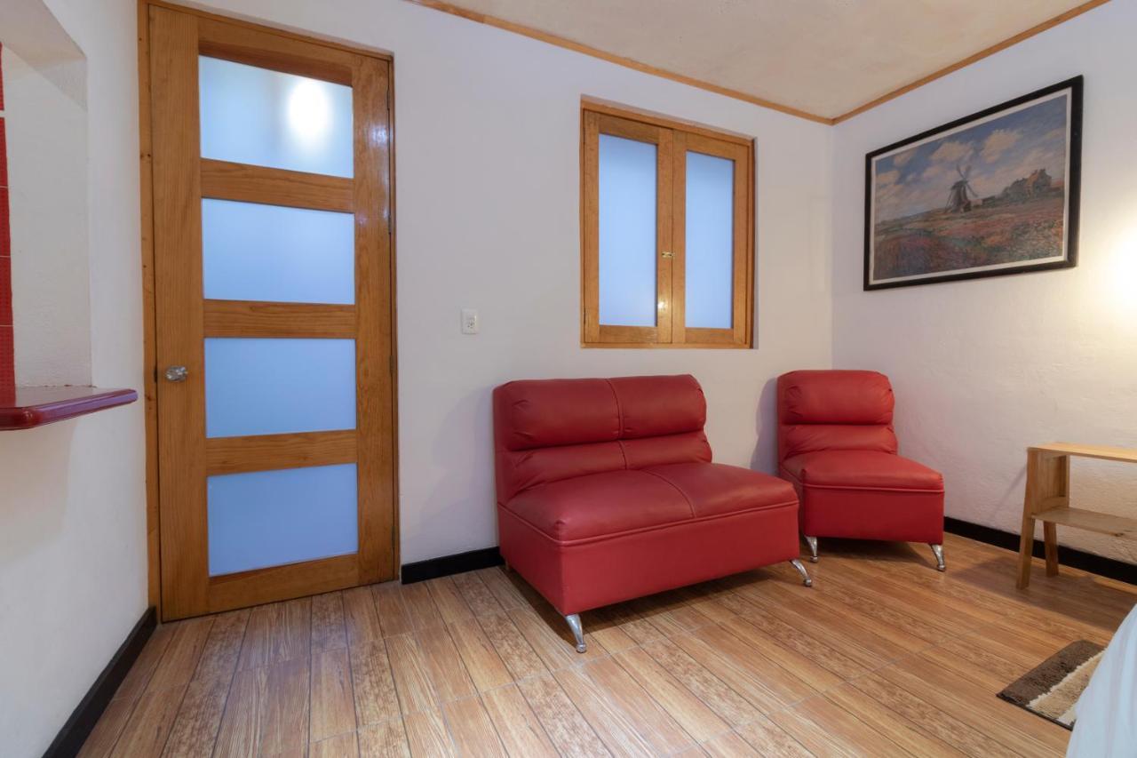 Pascual Inn Suites 촐룰라 외부 사진